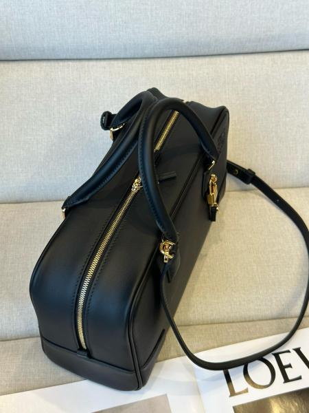 LOEWE Amazona Handbags A039N08X01-1100 size 28*11*18 cm