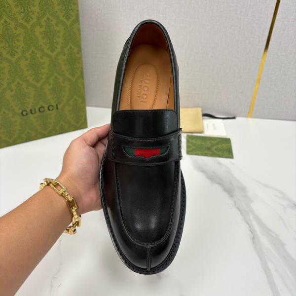 Gucci Loafer Black Green Red