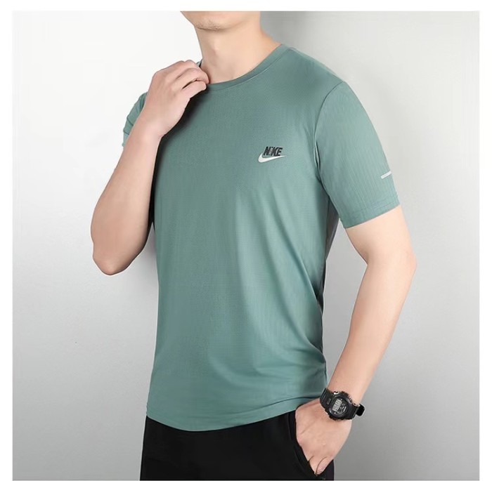 Sportswear Nike E1001