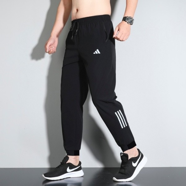 Sportswear adidas P68