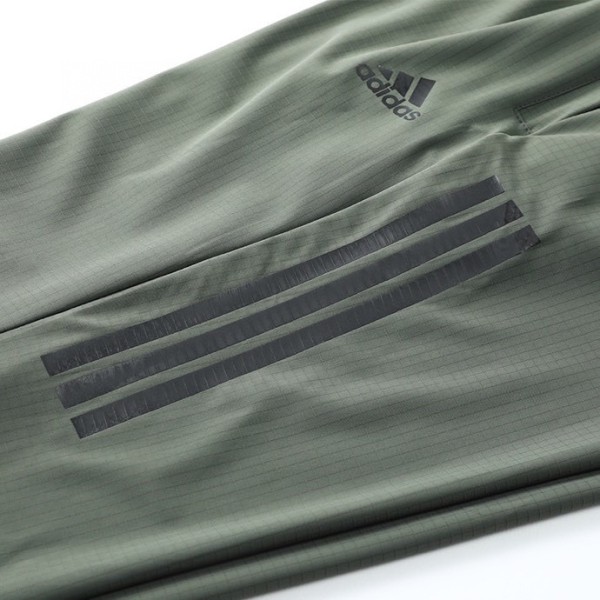 Sportswear adidas P60