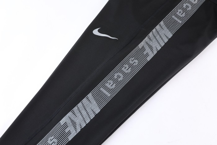 Sportswear Nike Y130