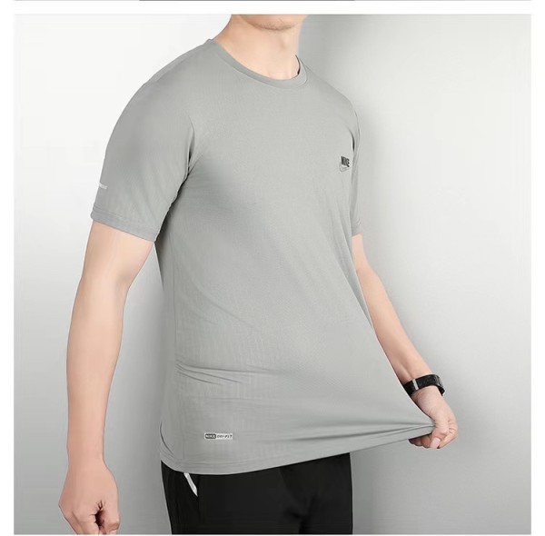 Sportswear Nike E1001