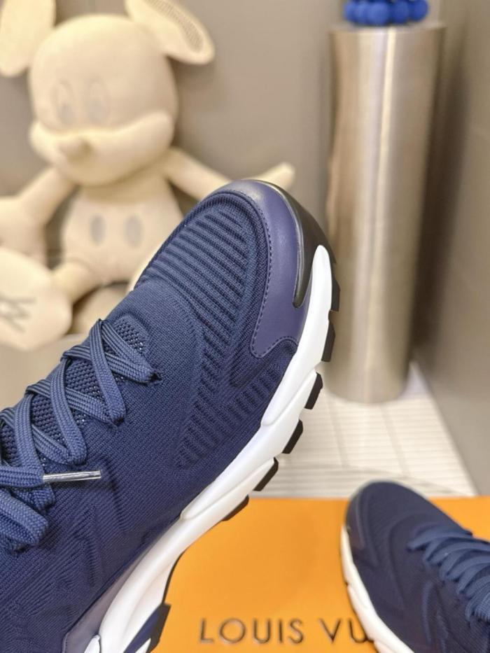 LOUIS VUITTON Runner Tatic Low top Casual Shoes Men's Blue