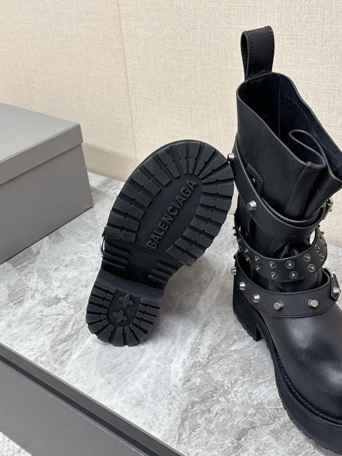 Balenciaga Venom City Calfskin Ankle Boots 2cm Black