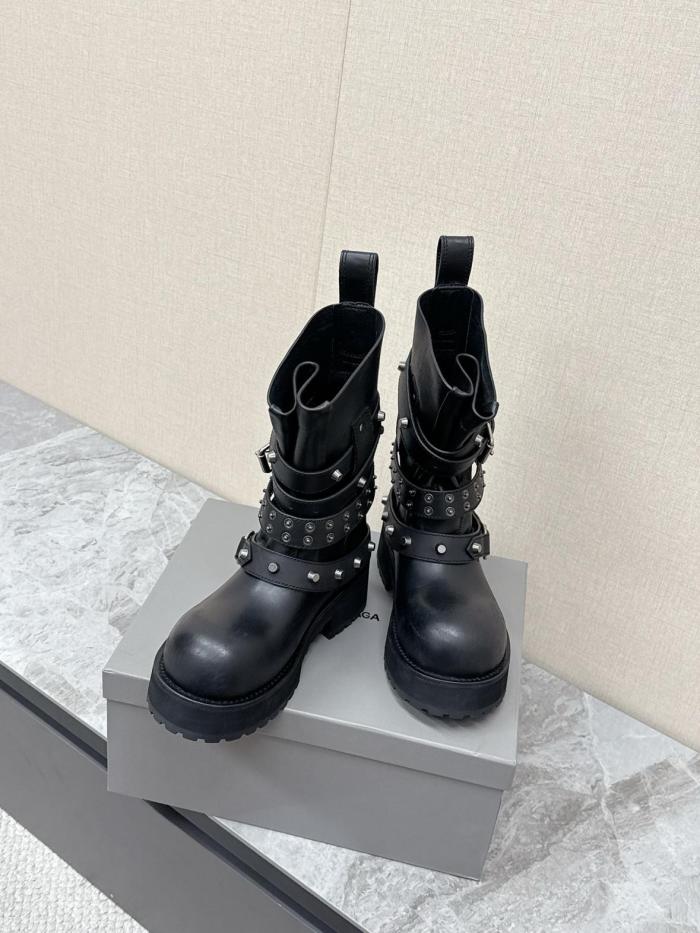Balenciaga Venom City Calfskin Ankle Boots 2cm Black
