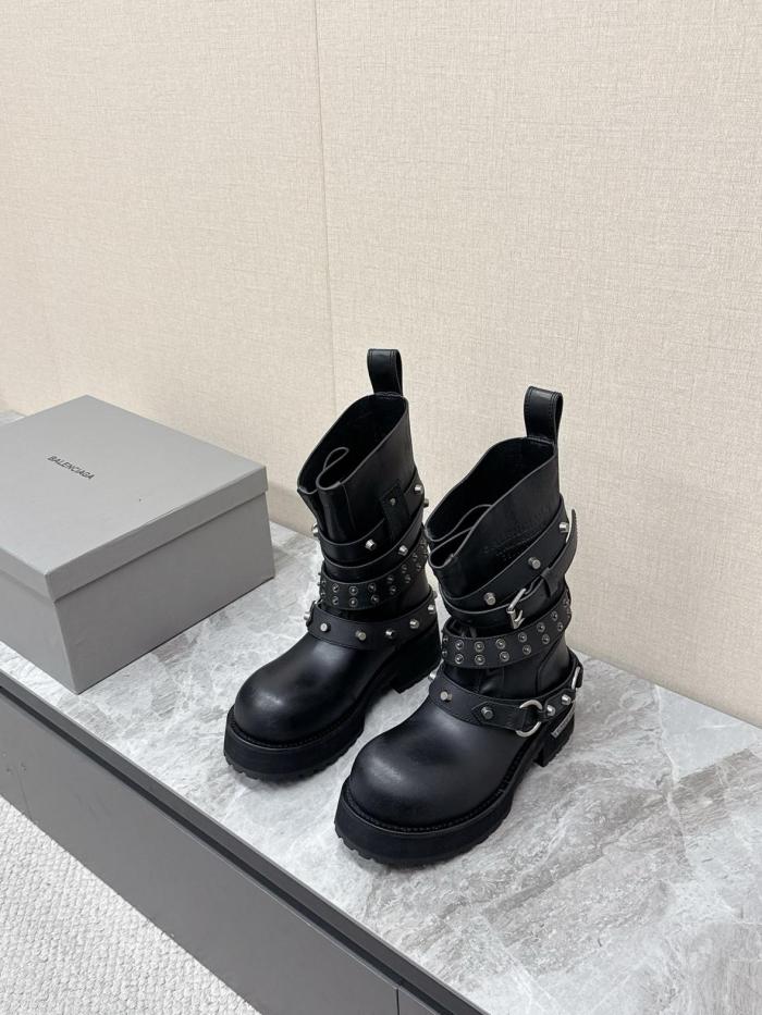 Balenciaga Venom City Calfskin Ankle Boots 2cm Black