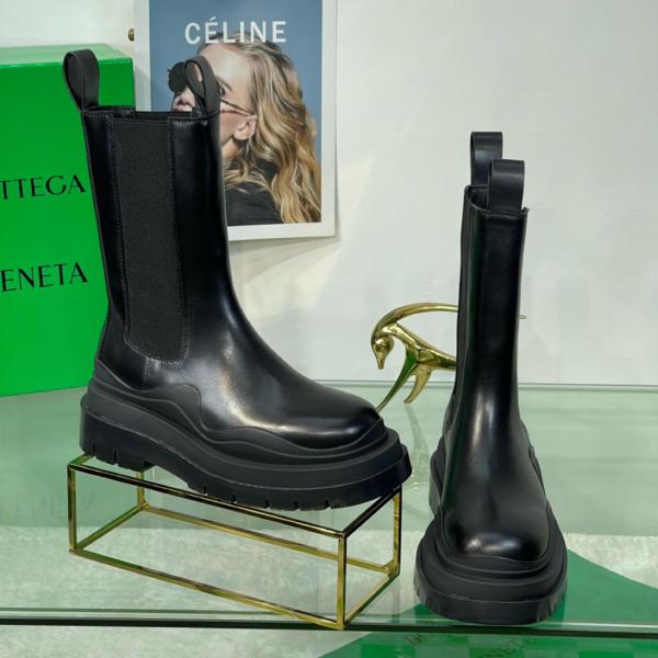 Bottega Veneta Tire Boot Black