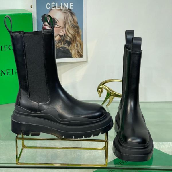 Bottega Veneta Tire Boot Black