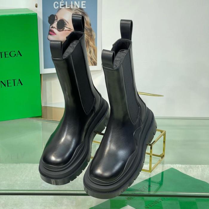 Bottega Veneta Tire Boot Black