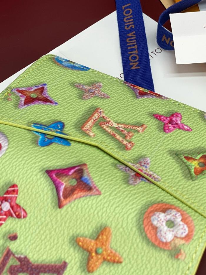 LOUIS VUITTON Monogram Donuts Coated Canvas Card Holder Men's Green M28044 size 7.5*1*11.1cm