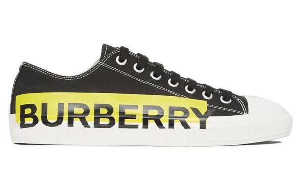 Burberry Low top Stylish Skateboarding Shoes Black