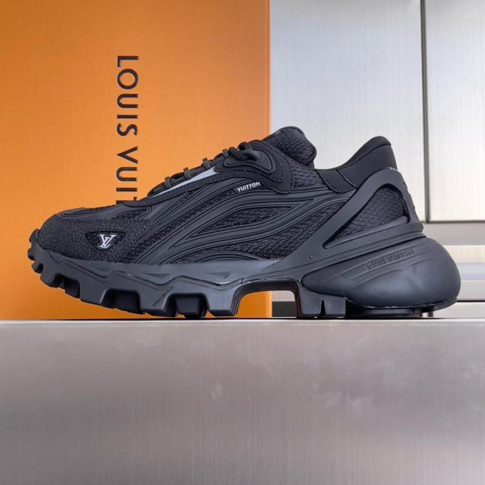 LOUIS VUITTON SUMMIT Low top Chunky Sneakers Men's Black