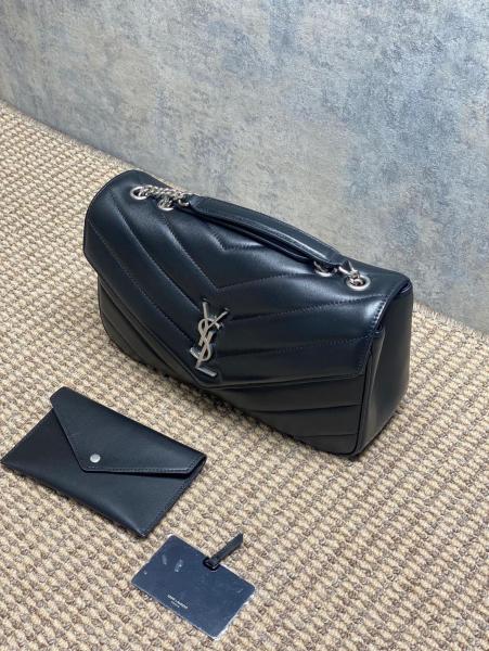 SAINT LAURENT LOULOU Lambskin Shoulder Bag Medium Women's Black 801439-AAE4Y-1000 size 29*8*17 cm