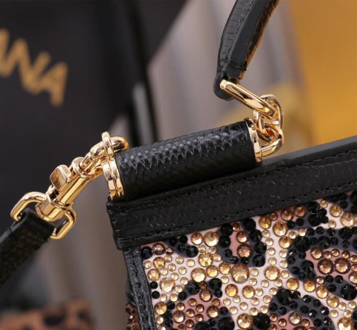 Dolce & Gabbana Medium Sicily handbag BB6003AO043HY13M size H18.5 x W20 x D10 cm
