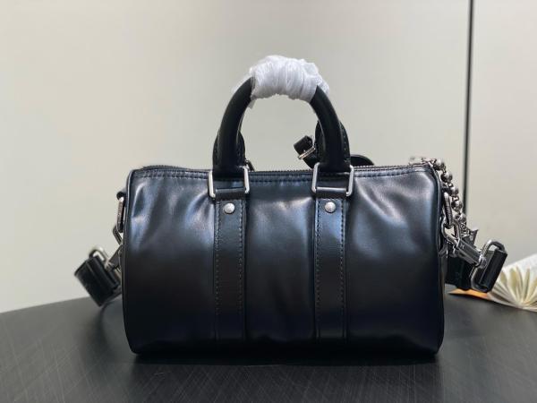 LOUIS VUITTON Keepall Cargo Bandoulière 25 M13988 size 25*11*15 cm