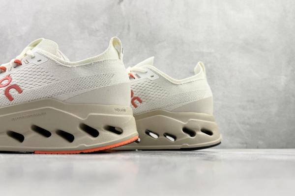 On Running Cloudsurfer Max Ivory Salmon