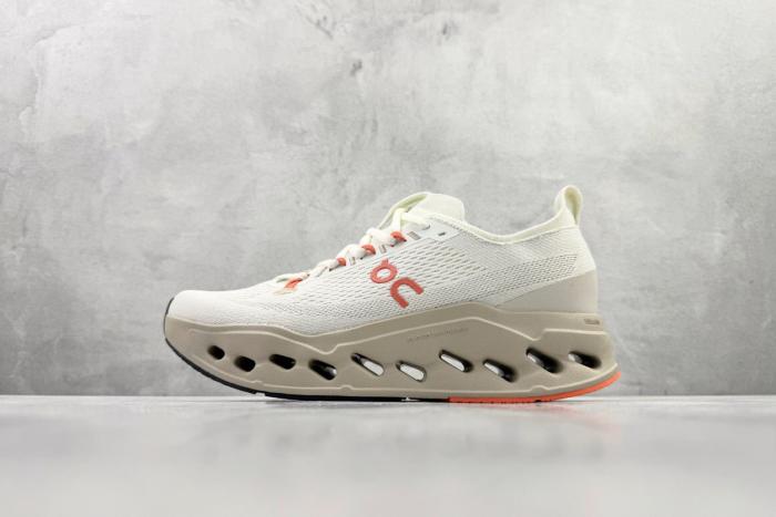 On Running Cloudsurfer Max Ivory Salmon