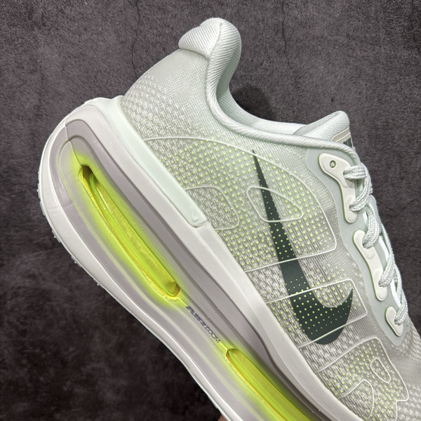 Nike Vomero Premium Barely Volt