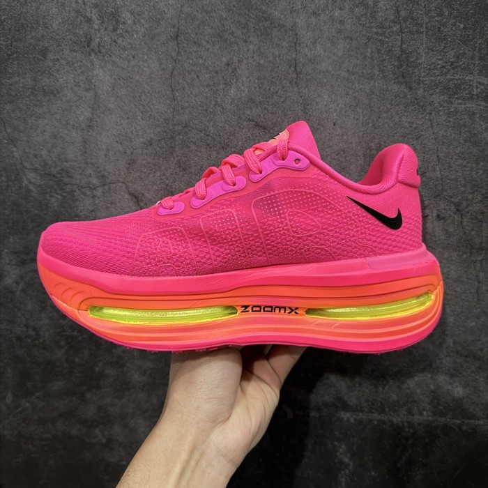 Nike Vomero Premium Hyper Pink
