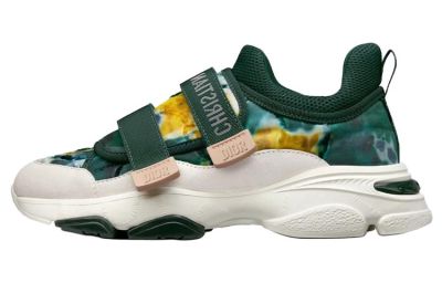 DIOR D Wander Low top Casual Shoes Women's Pine Green