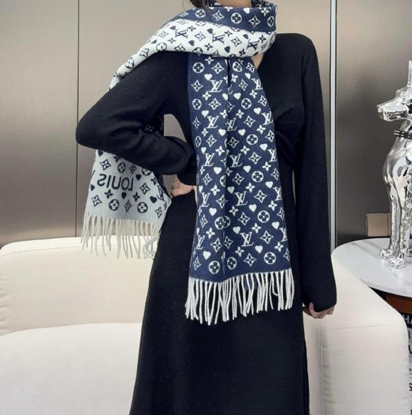 LOUIS VUITTON Cashmere Scarves Women's 177*45cm