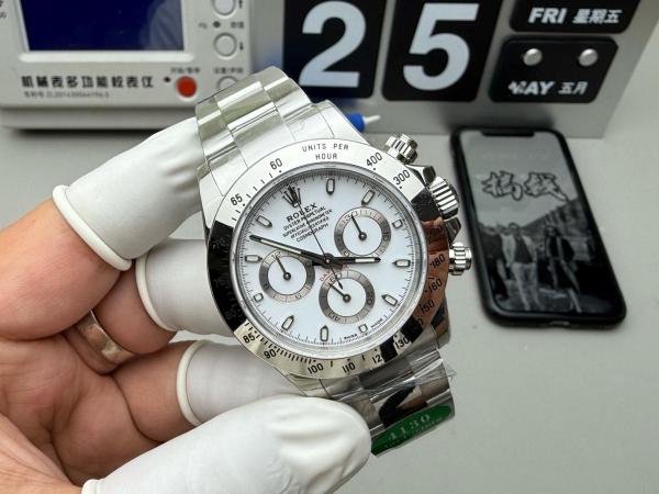 Rolex 2009 pre-owned Daytona 40mm