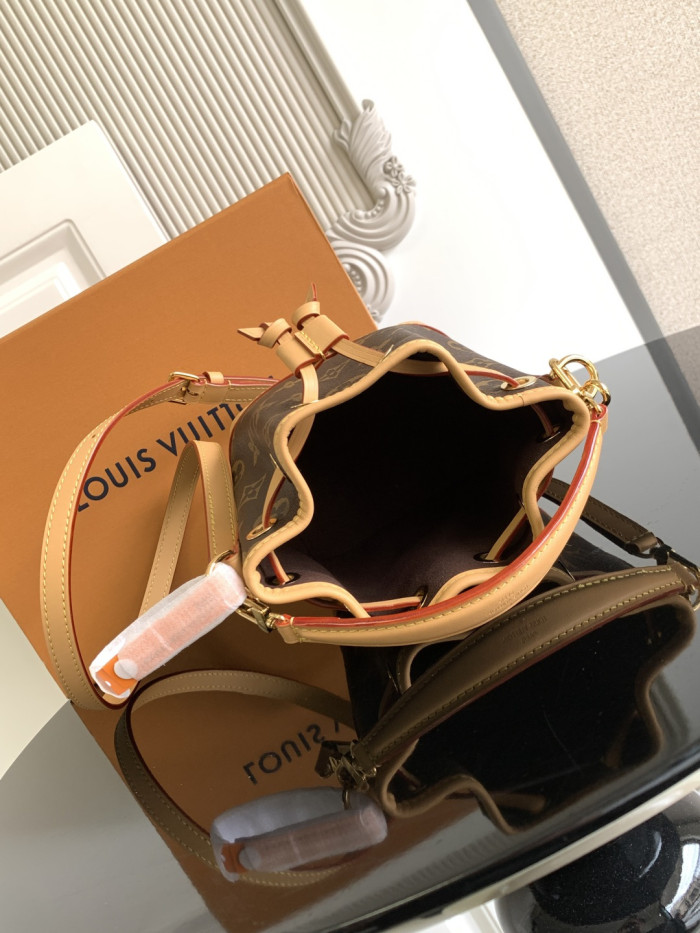 LOUIS VUITTON Nano Noe Monogram M81266 size 13*10*16 cm