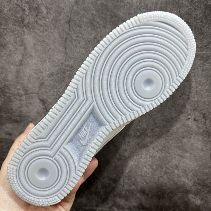 Nike Air Force 1 Flyleather Steve Harrington Earth Day