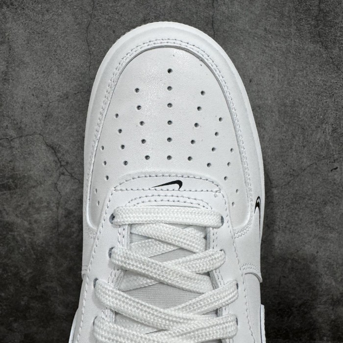 Nike Air Force 1 Flyleather Steve Harrington Earth Day