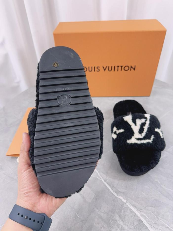 LOUIS VUITTON Slide Slippers Women's Black White