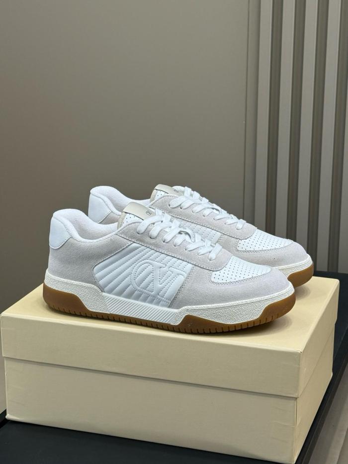 Valentino SPARRY Cow Leather Low top Skateboard Shoes Men's White