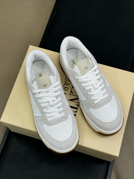 Valentino SPARRY Cow Leather Low top Skateboard Shoes Men's White