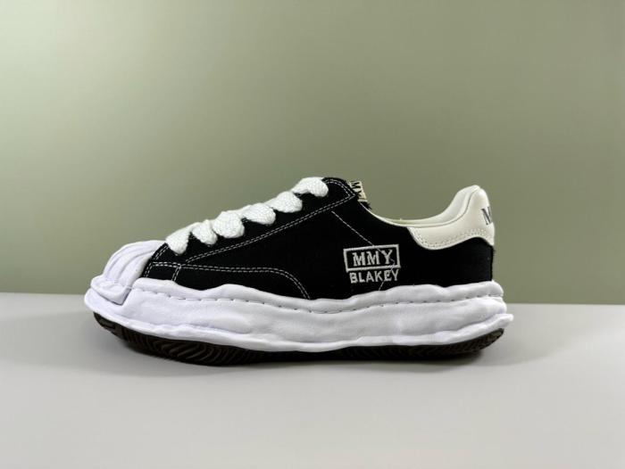 Maison Mihara Yasuhiro Blakey OG Sole Canvas Low Black