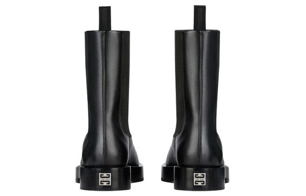 Givenchy 4G Plaque Chelsea Boots