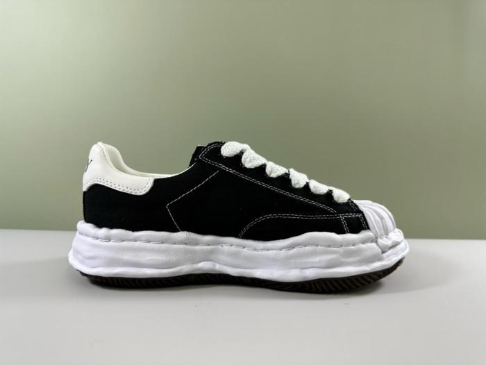 Maison Mihara Yasuhiro Blakey OG Sole Canvas Low Black