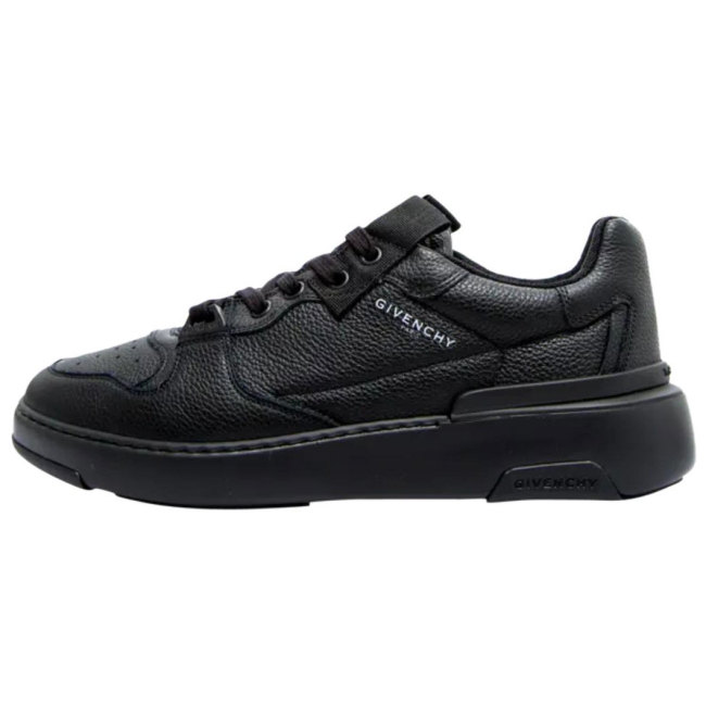 Givenchy Wing Low top Skateboard Shoes Men's Black