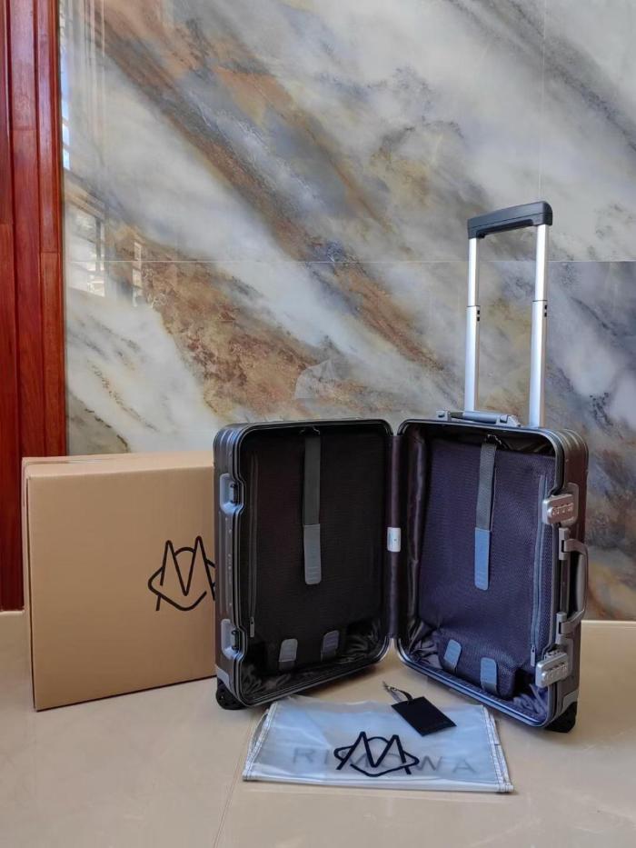 RIMOWA ESSENTIAL Polycarbonate Suitcase, Luggage, And Travel Bags For Airplane Check in 21 Inch Unisex Gray size 39*23*55cm