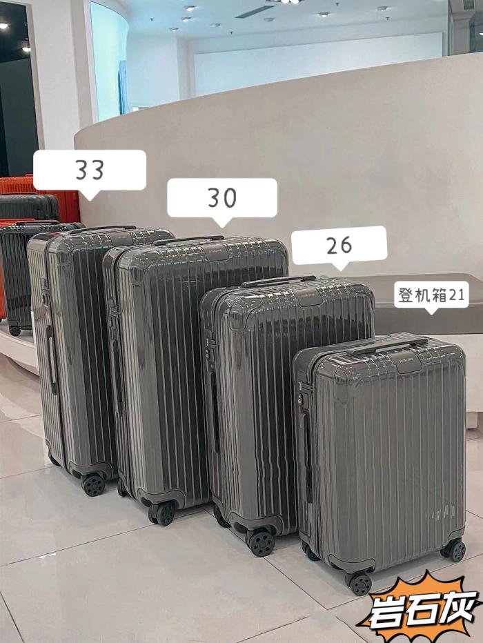 RIMOWA ESSENTIAL Polycarbonate Suitcase Luggage For Shipping 33 Inch Unisex Slate size 41*37*80 cm
