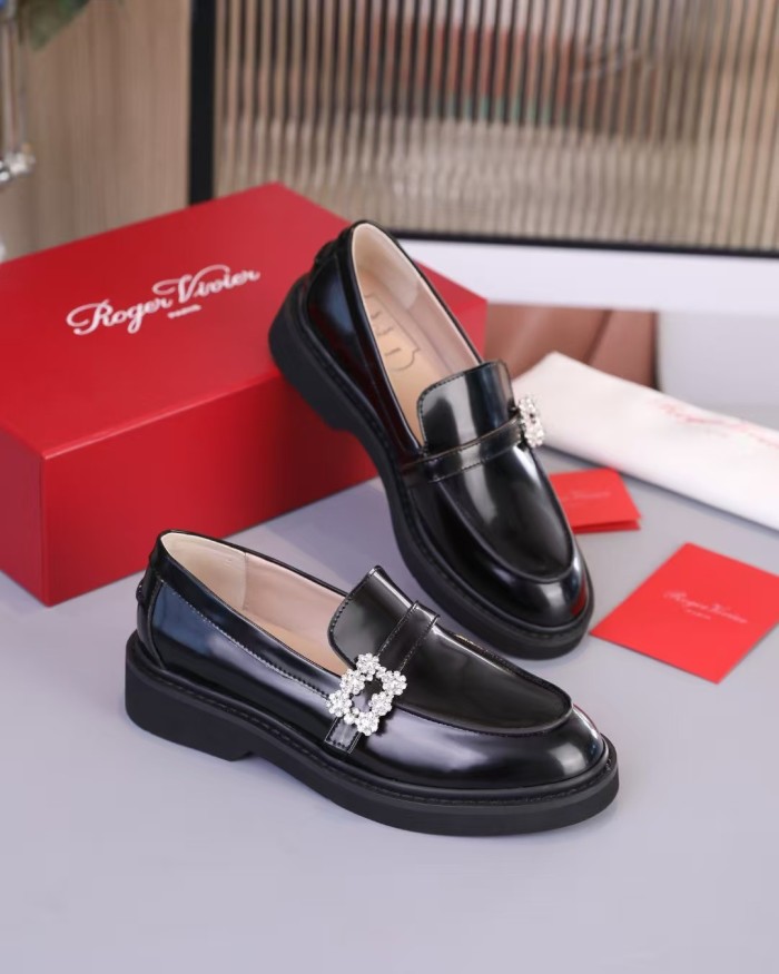 Roger Vivier Viv' Rangers Calfskin Loafers Women's Black
