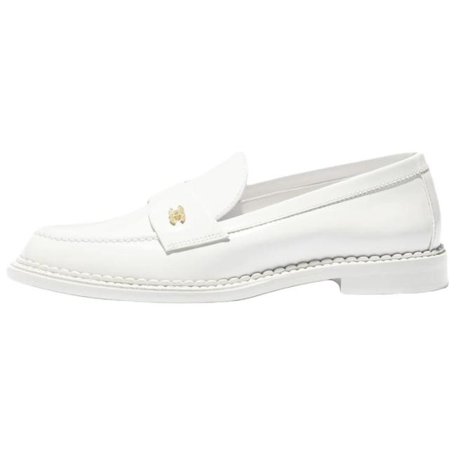 CHANEL 26C Calfskin Loafers 2.5cm Women's White