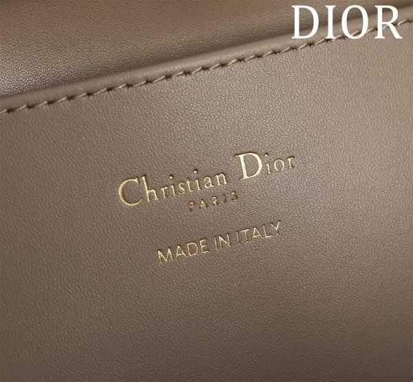 DIOR Toujours Cow Leather Handbag Small Women's Rouge Beige M2835OSNW-M51U size 16*12*18 cm