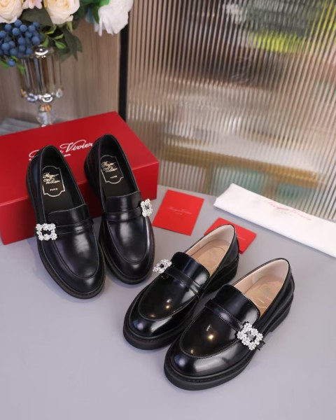 Roger Vivier Viv' Rangers Calfskin Loafers Women's Black