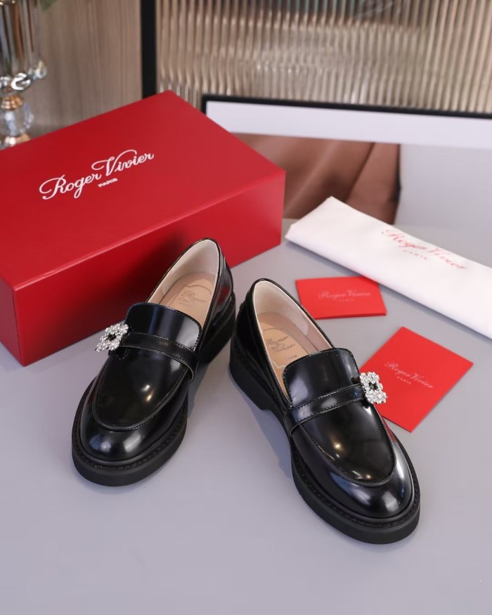 Roger Vivier Viv' Rangers Calfskin Loafers Women's Black