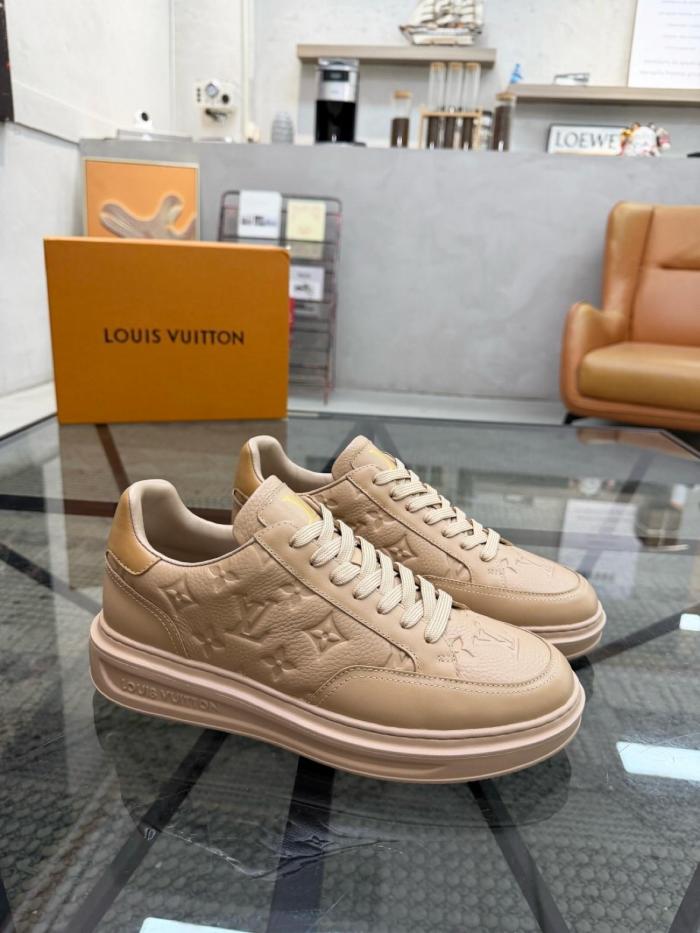 LOUIS VUITTON Beverly Hills Low top Skateboard Shoes Men's Taupe