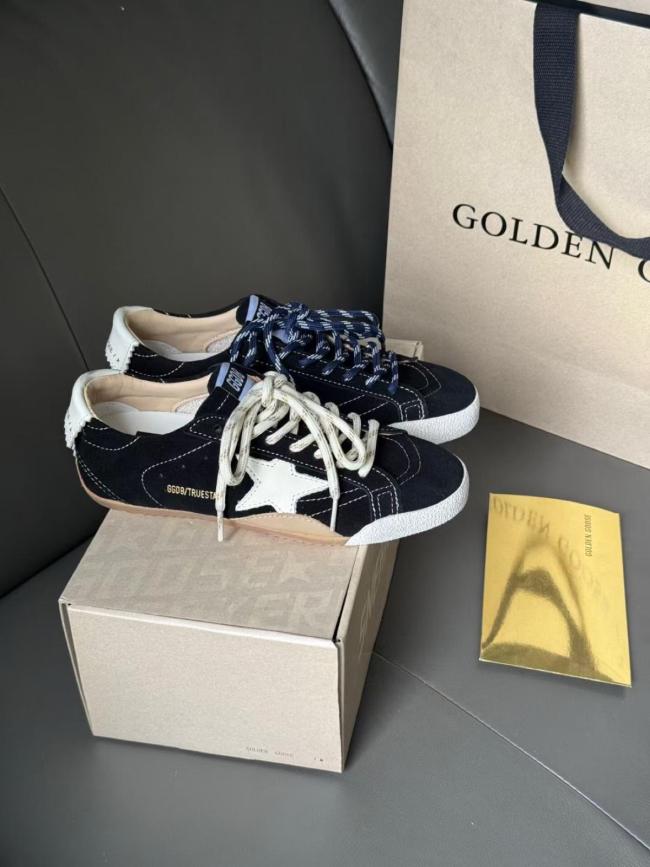 Golden Goose True Star Low top Casual Shoes