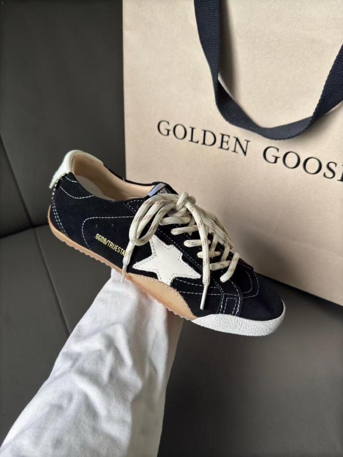 Golden Goose True Star Low top Casual Shoes