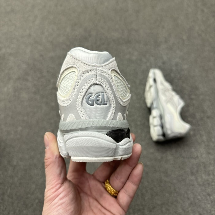 ASICS Gel-NYC Cream Grey