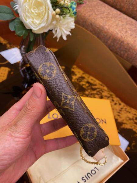 Louis Vuitton 2003 Pochette Accessoires clutch bag M58009 15.5*4*10.5cm