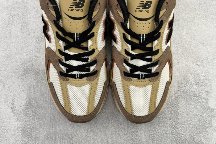 New Balance 530 Brown Tan